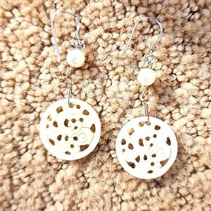 Pearl drop Chinese design earrings